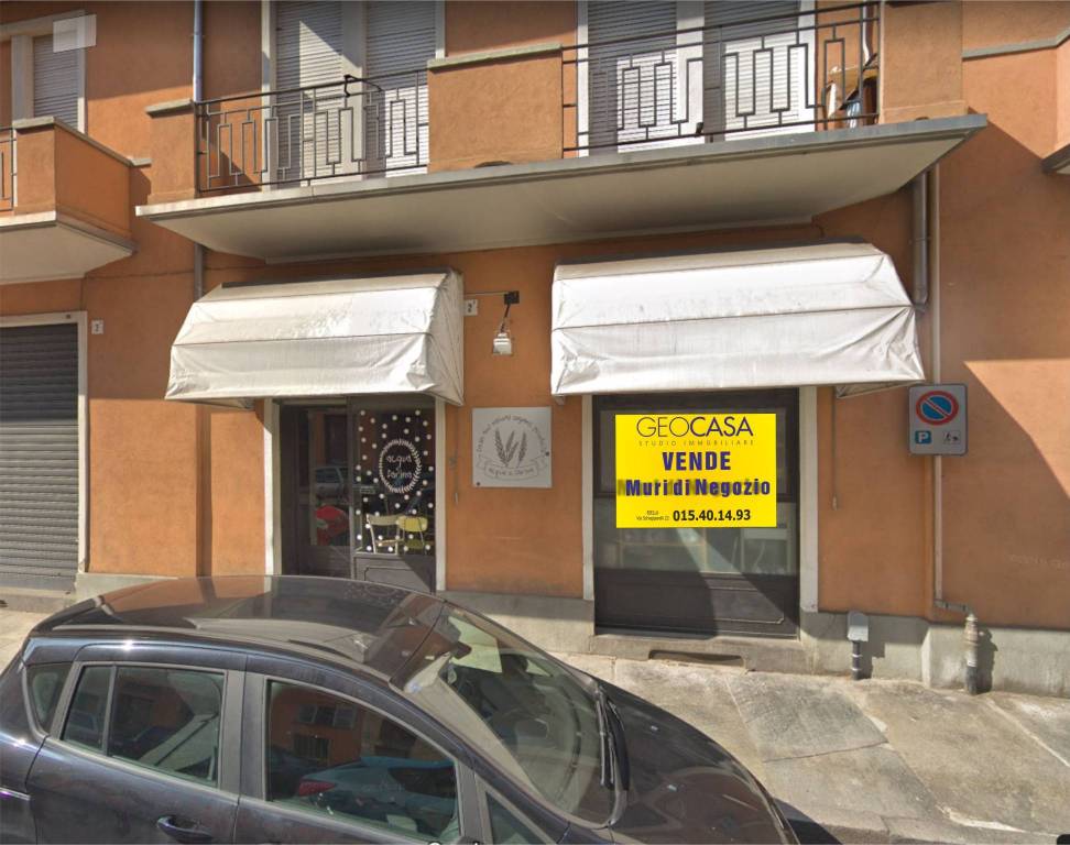 Negozio in vendita a Biella viale Cesare Battisti