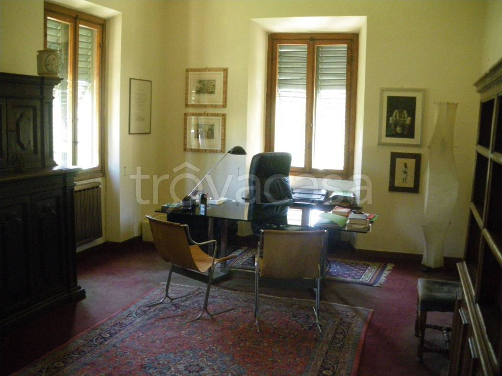 Ufficio in in affitto da privato a Firenze borgo Pinti, 80