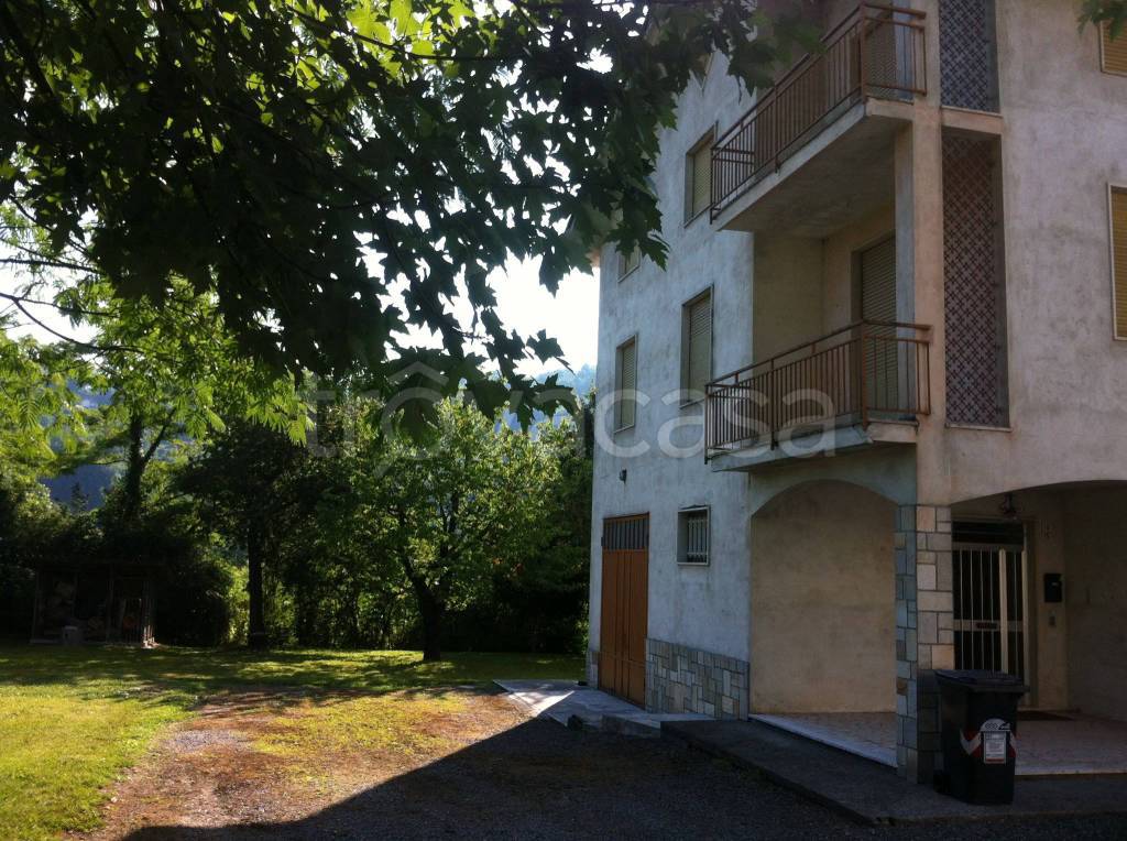 Villa Bifamiliare in vendita a Silvano d'Orba via Ovada