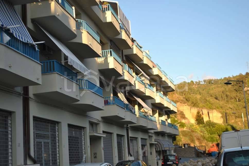 Appartamento in in vendita da privato a Lascari via Salvo d'Acquisto, 25