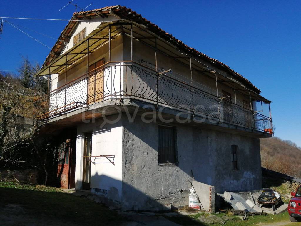 Appartamento in vendita a Scagnello via Cavalieri di Vittorio Veneto, 24
