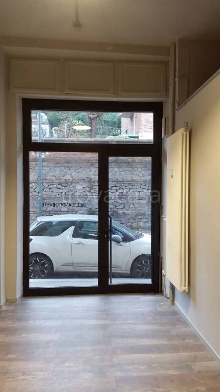 Negozio in in affitto da privato a Torino corso Quintino Sella, 133
