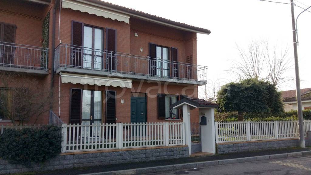 Villa a Schiera in vendita ad Alessandria via Circonvallazione