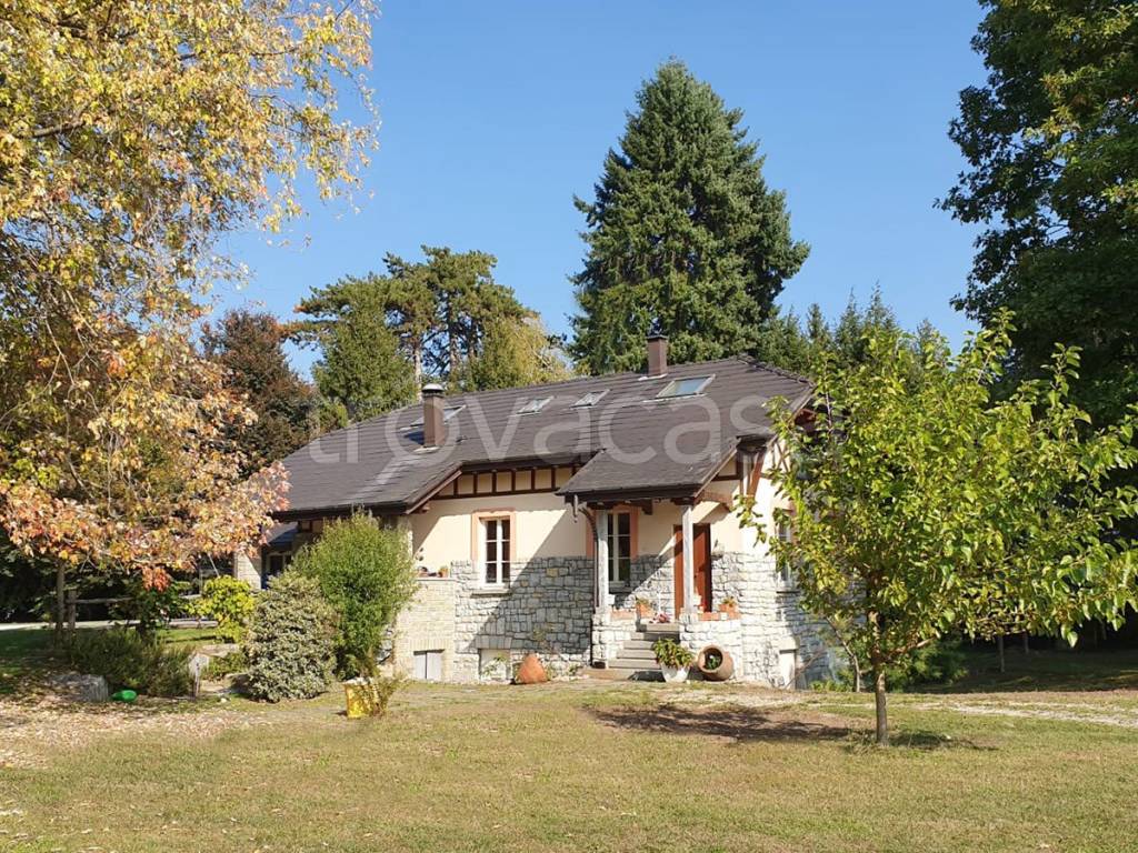 Villa in vendita a Varese via Vetta d'Italia