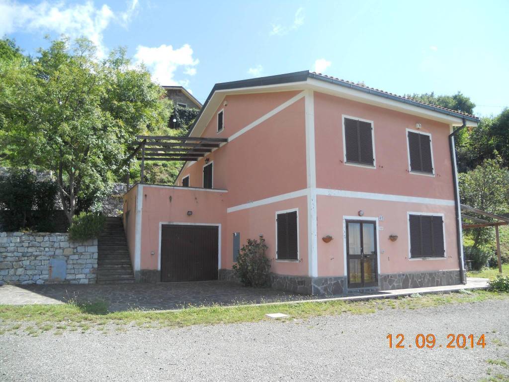 Villa Bifamiliare in in vendita da privato a Moneglia località Casale, 38