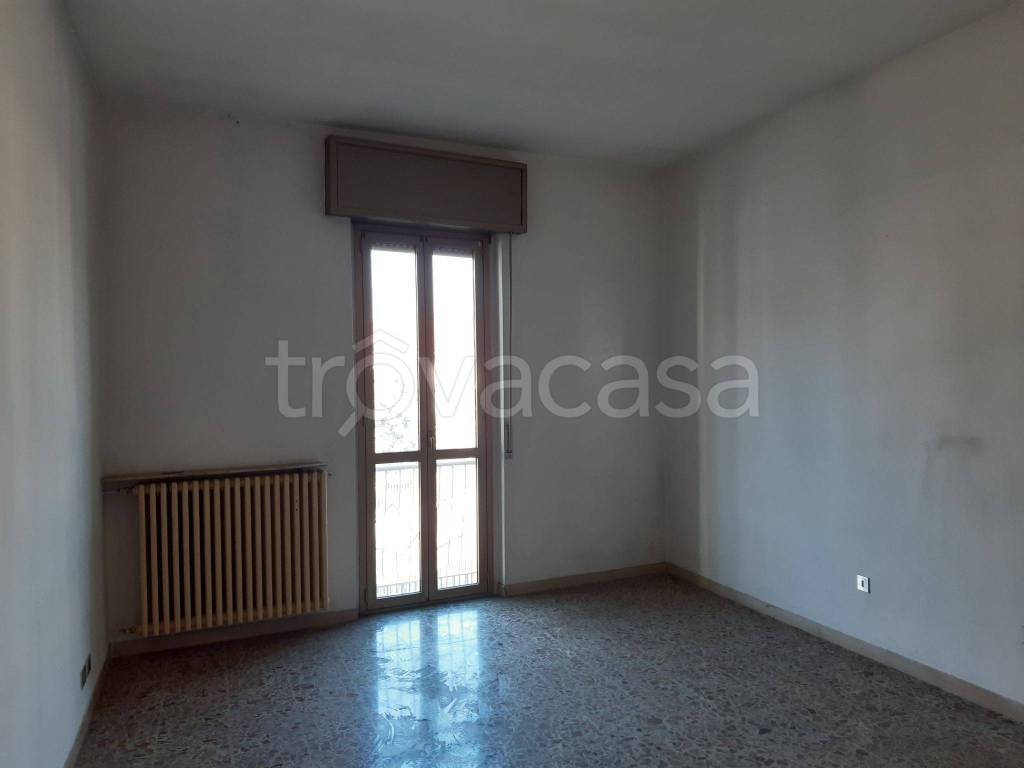 Appartamento in in affitto da privato a Rovello Porro via Alessandro Manzoni