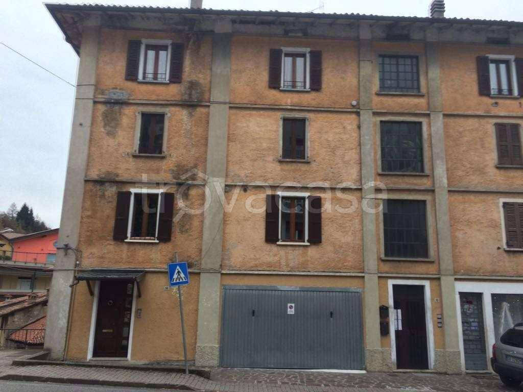 Appartamento in vendita a Lodrino via Roma