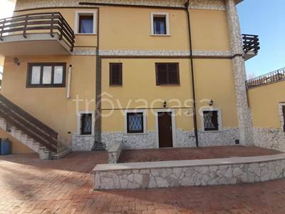 Appartamento in vendita a Castel di Sangro via della Croce, 4