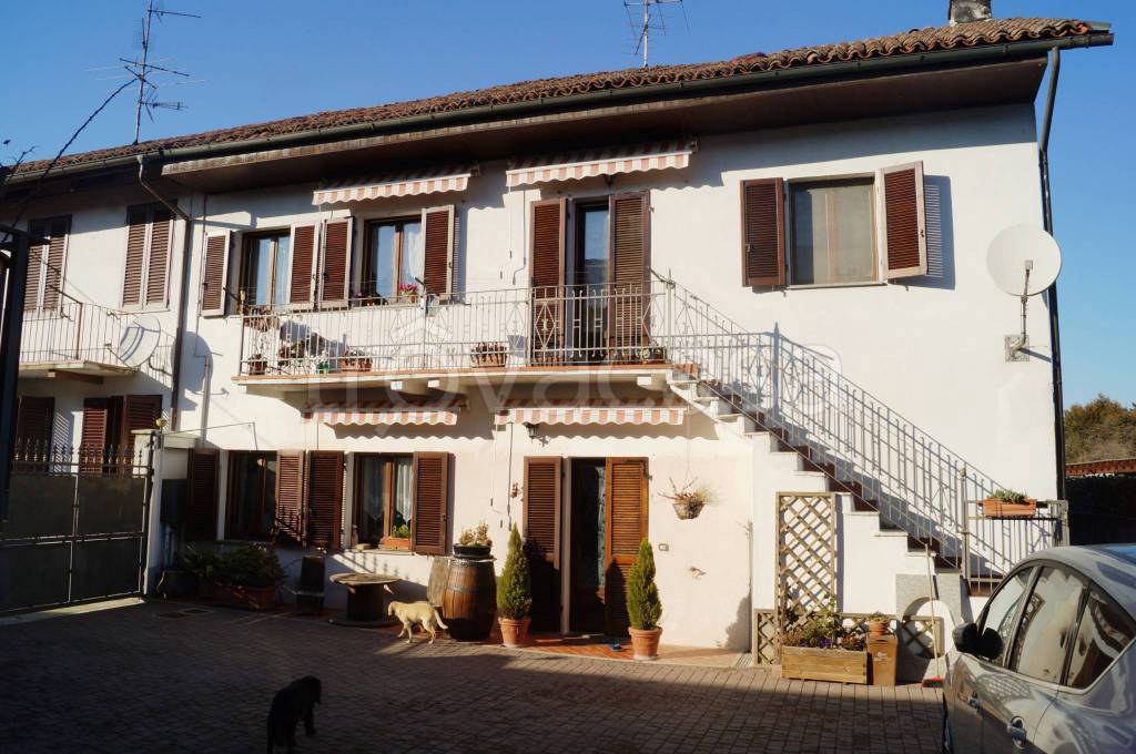 Villa in vendita a Prarolo via Pietro Castino, 32
