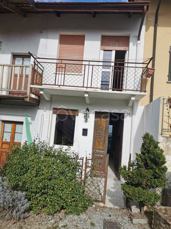 Casale in vendita a Zubiena frazione Belvedere, 35