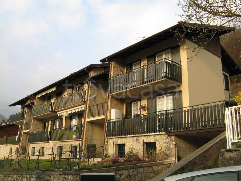 Appartamento in in vendita da privato a Serina via Tross, 12