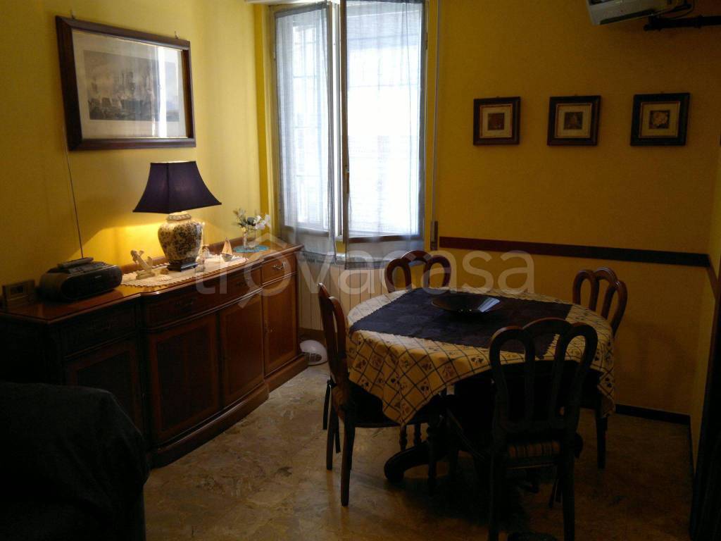 Appartamento in in vendita da privato ad Albenga via Venezia, 40