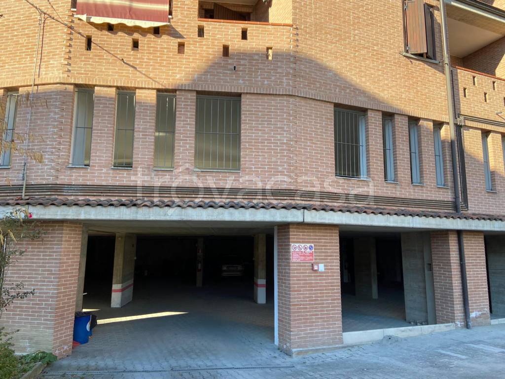 Garage in vendita a Castellarano via Giovanni xxiii, 9