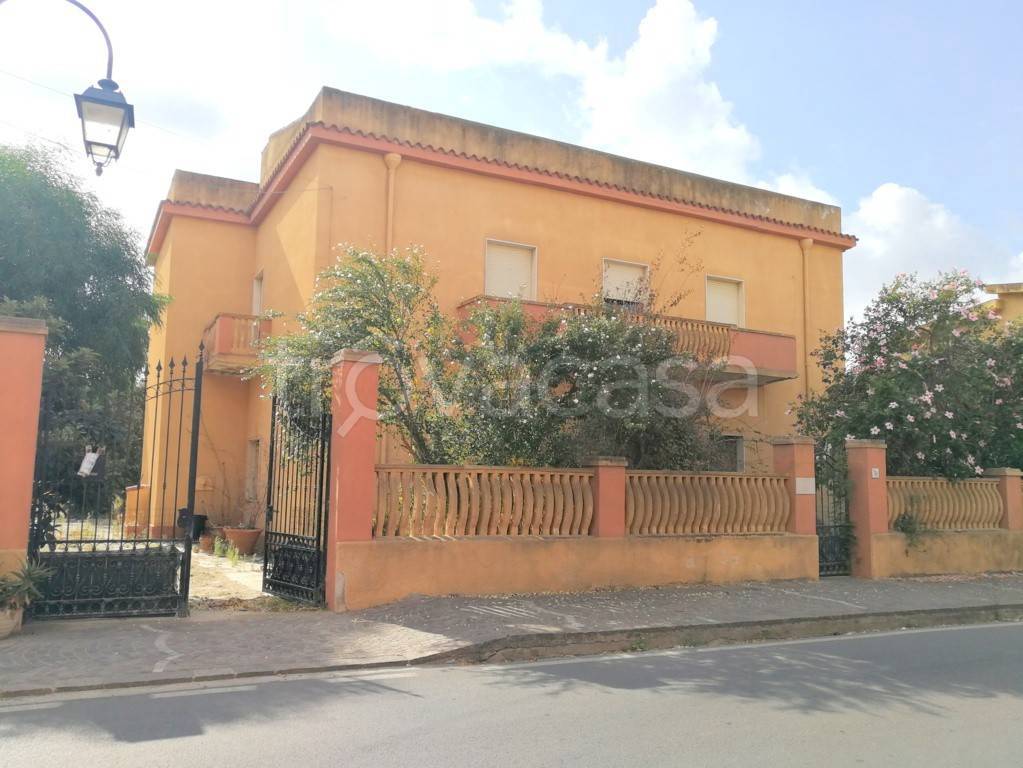 Villa in vendita a Giba via Principe di Piemonte