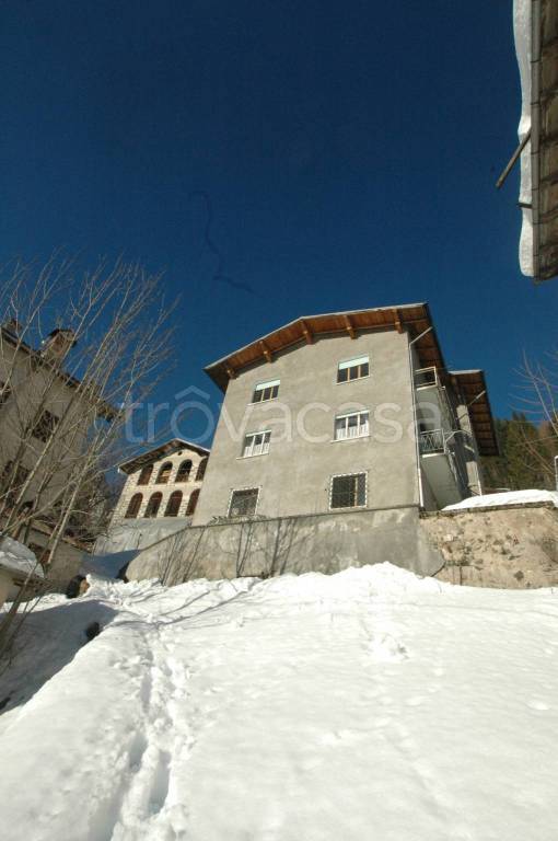 Appartamento in vendita a Val di Zoldo via Zapiei, 1