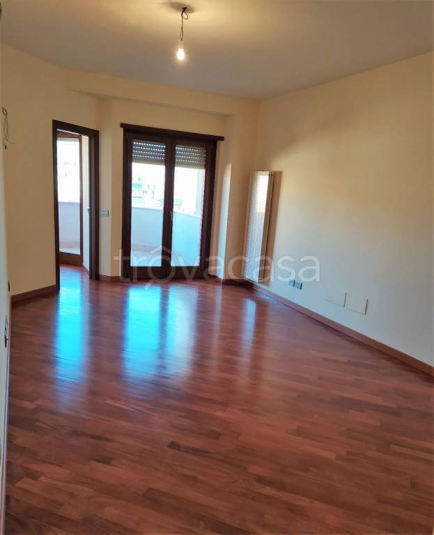 Appartamento in vendita a Frosinone via Aldo Moro
