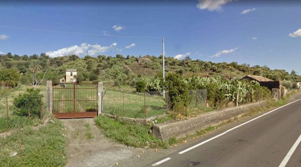 Terreno Agricolo in vendita a Santa Maria di Licodia strada paternò-troina