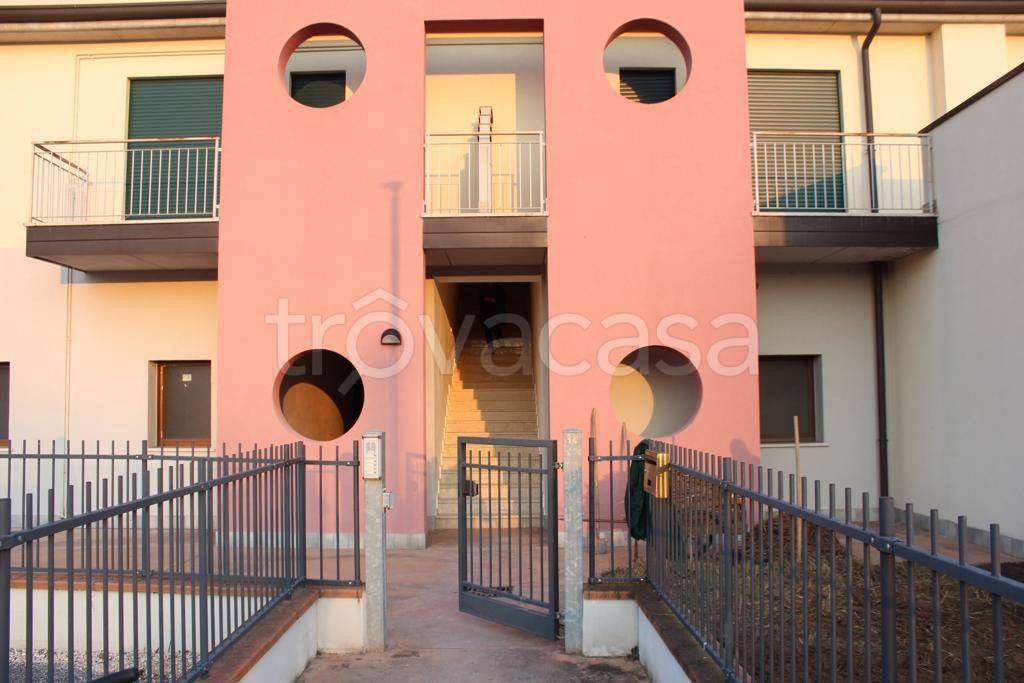 Appartamento in in vendita da privato a Borgo Mantovano via Giovanni Amendola