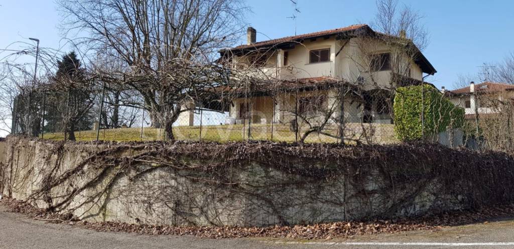 Villa in vendita ad Asti frazione castiglione, 192/a