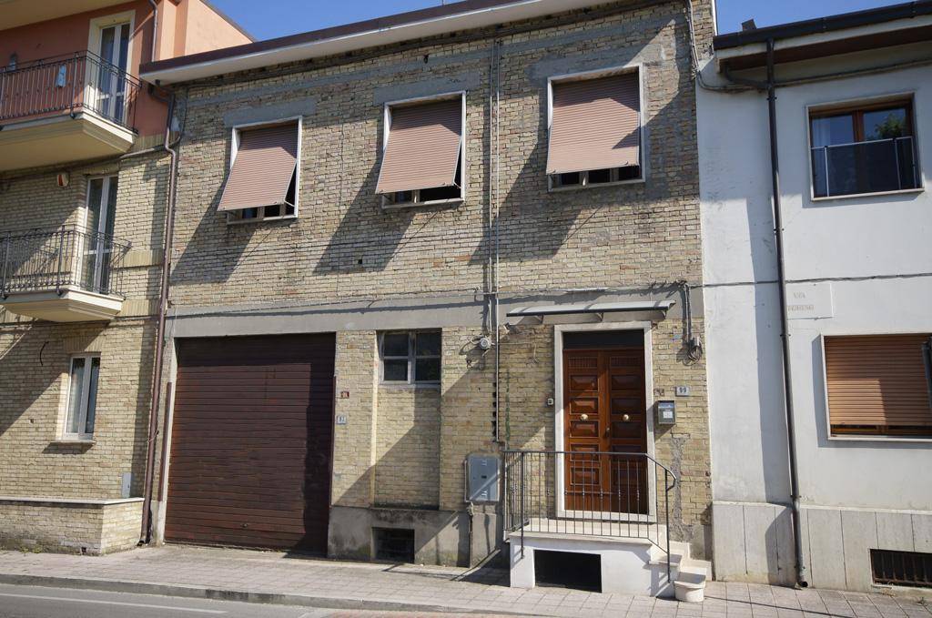 Casa Indipendente in vendita a San Benedetto del Tronto via Torino