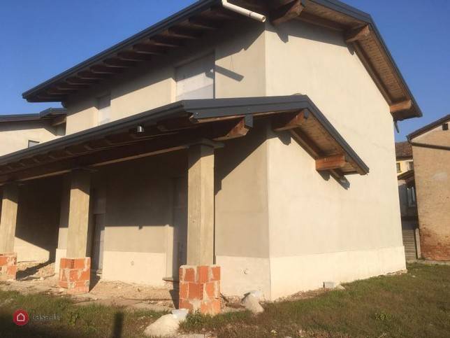 Villa in vendita a Soncino via Padre Mario Zanardi, 25