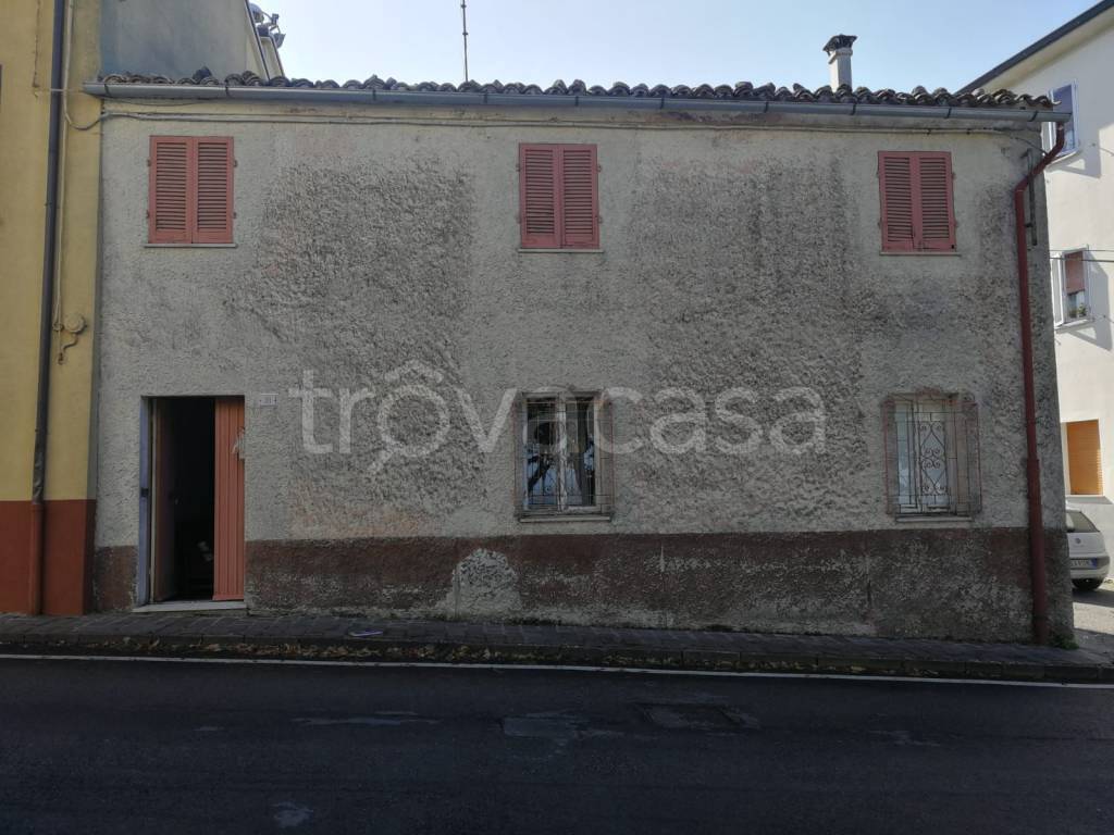 Casa Indipendente in in vendita da privato a Staffolo borgo San Sebastiano, 31