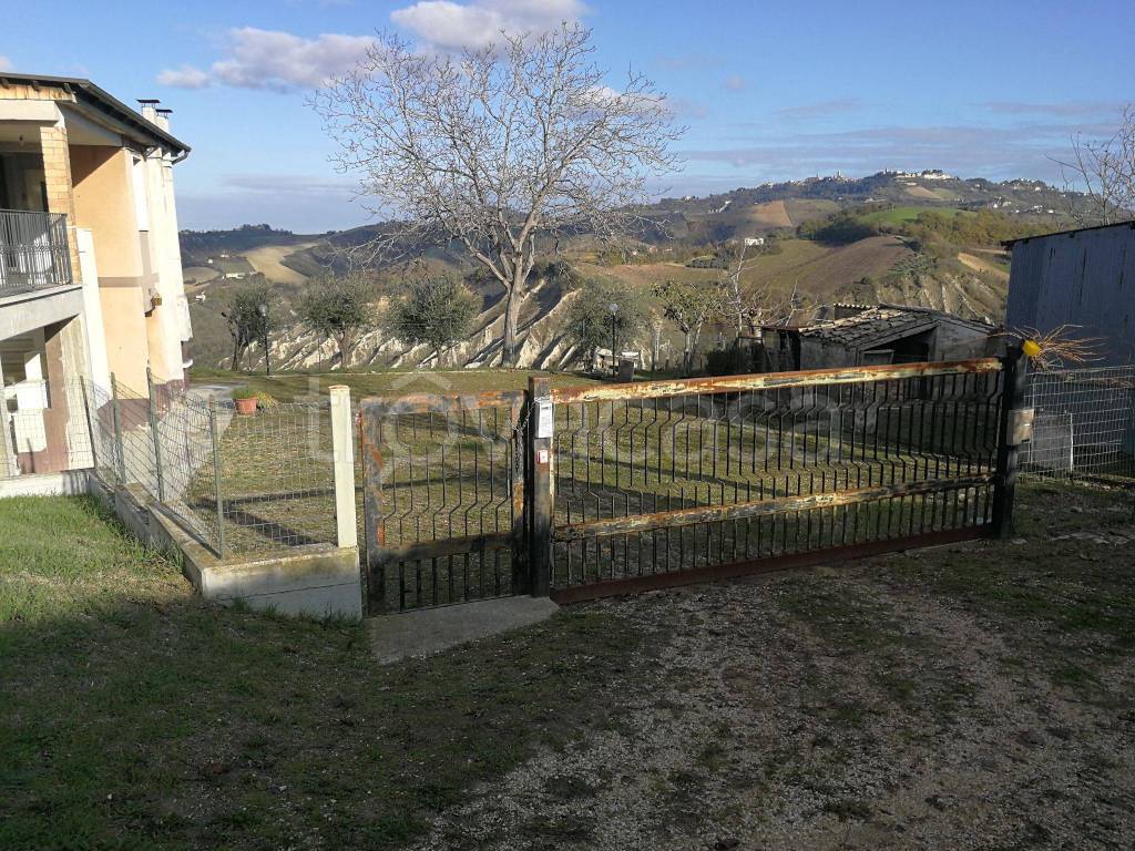 Villa in in vendita da privato a Ripatransone contrada Gozzana, 5