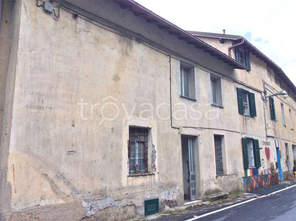 Appartamento in vendita a Castelbianco via Pennavaire