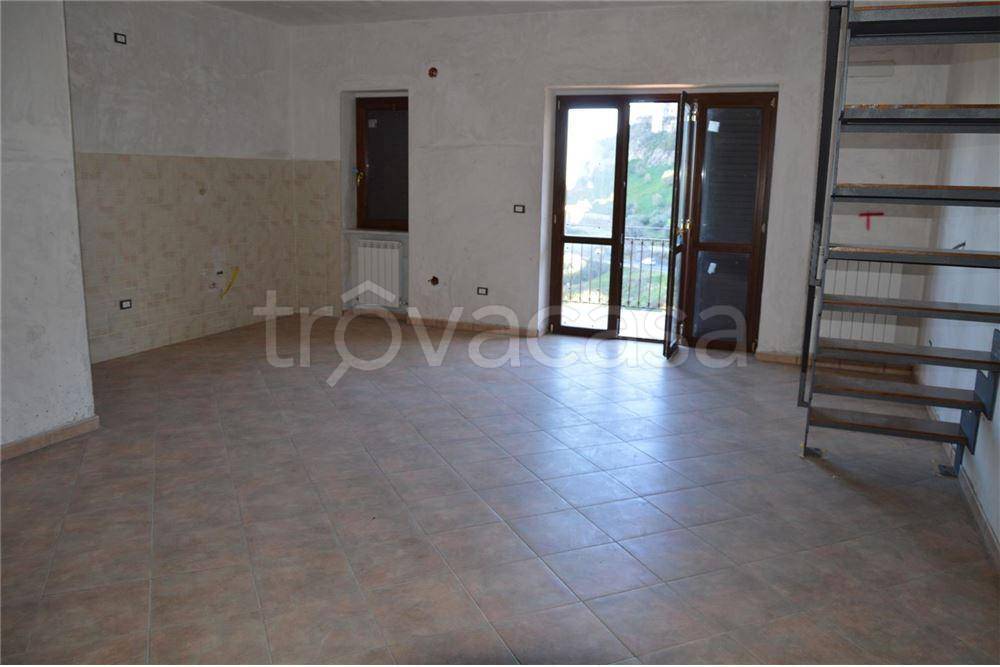 Appartamento in vendita a Corigliano-Rossano via Acqua di Vale, snc