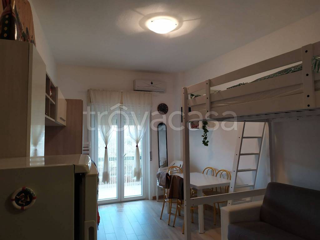 Appartamento in in affitto da privato a Giardini-Naxos via Pietrenere