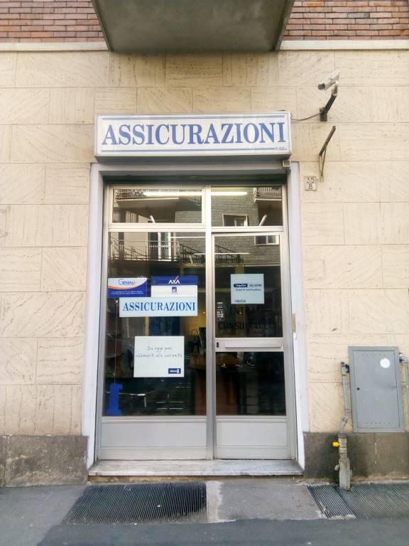 Negozio in vendita a Torino via Nicomede Bianchi