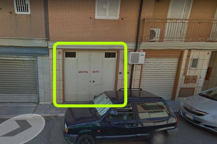 Garage in vendita a San Severo viale Castellana, 12A