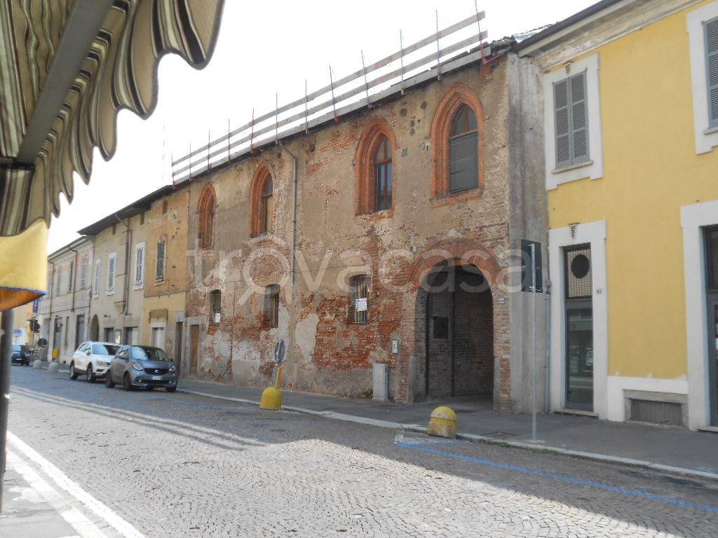 Casa Indipendente in vendita a Magenta via Garibaldi, 84