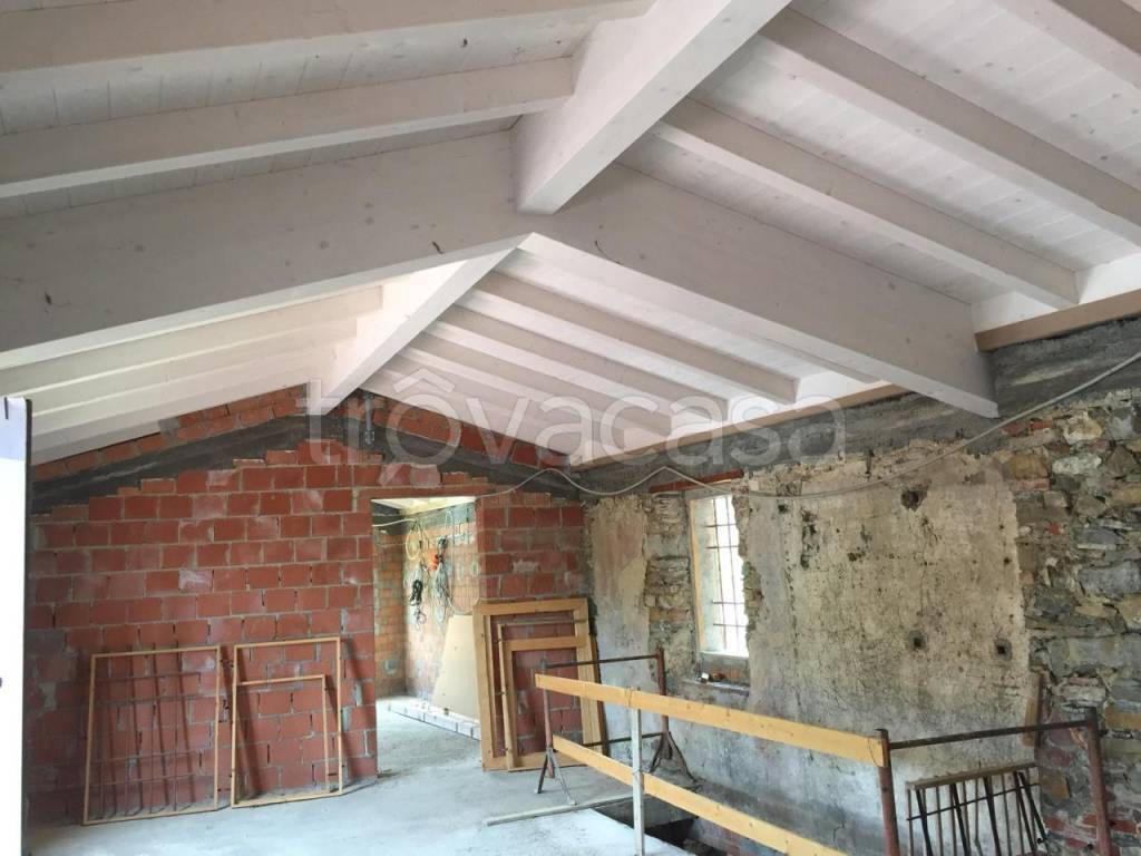 casa indipendente in vendita a Massarosa in zona Pieve a Elici