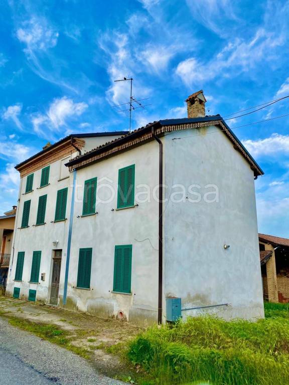 Casale in in vendita da privato a Montesegale frazione Frascate, 5