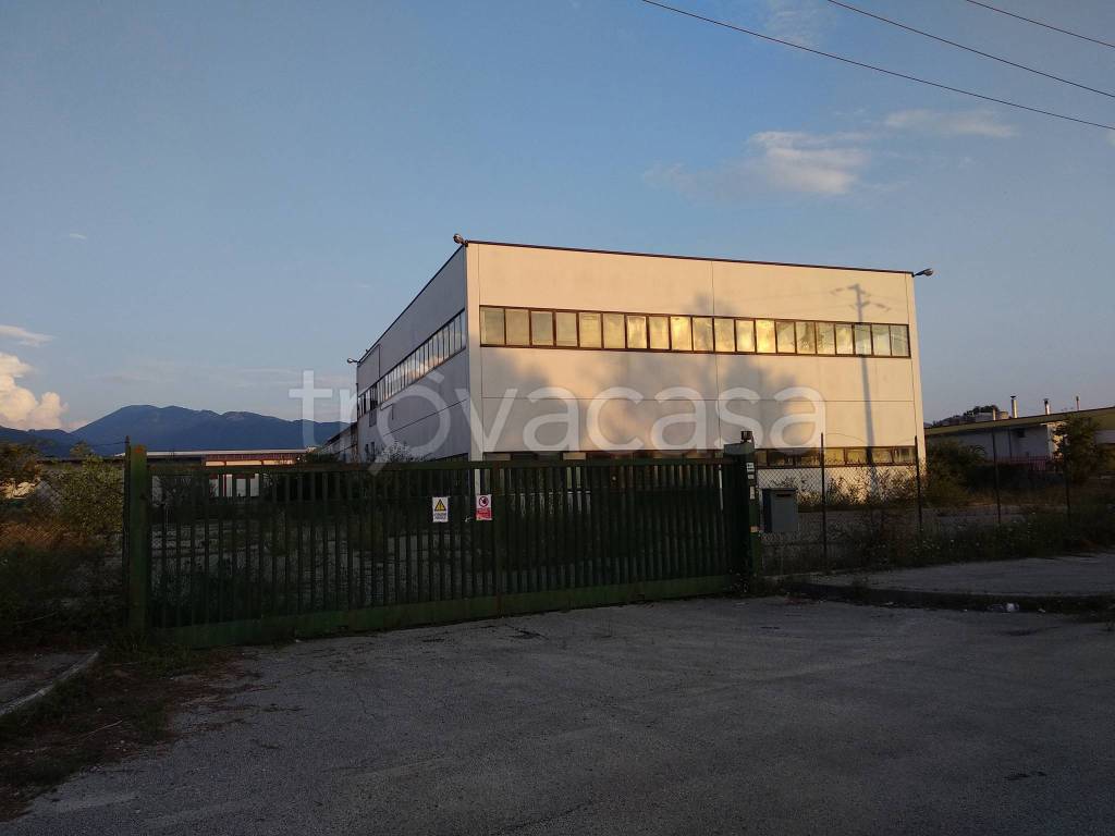 Capannone Industriale in vendita a Carsoli strada Provinciale Turanense