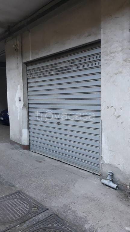 Garage in vendita a Casoria via San Pietro, 13