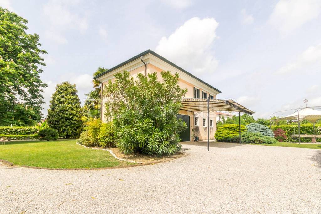 Villa in vendita a Roncade via Papa Giovanni xxiii, 22