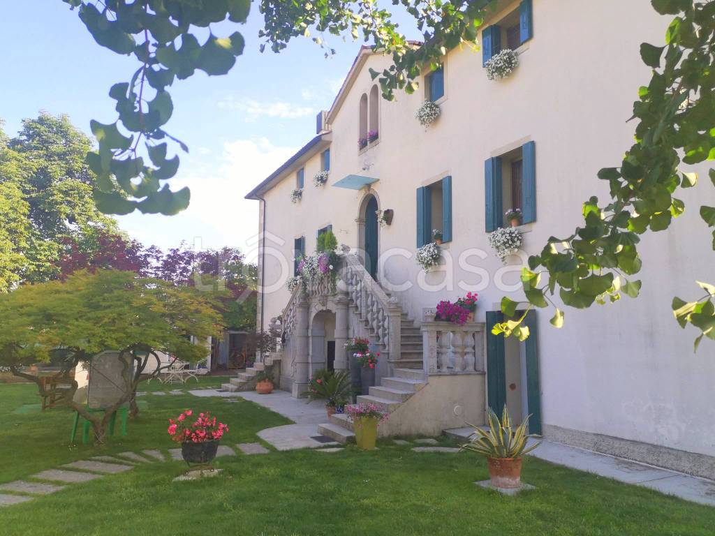 Villa Bifamiliare in vendita a San Fior