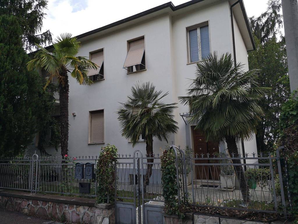 Casa Indipendente in in vendita da privato a Spoleto via Bruno Buozzi, 6