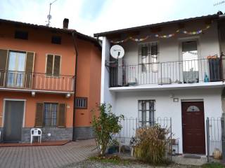 Casa indipendente in affitto a cerrione via john fitzgerald kennedy, 45