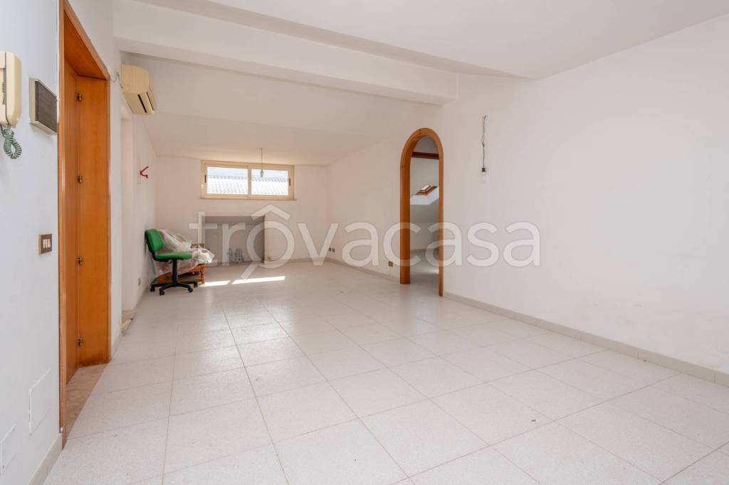 Appartamento in vendita a Lascari via Michele Lisuzzo
