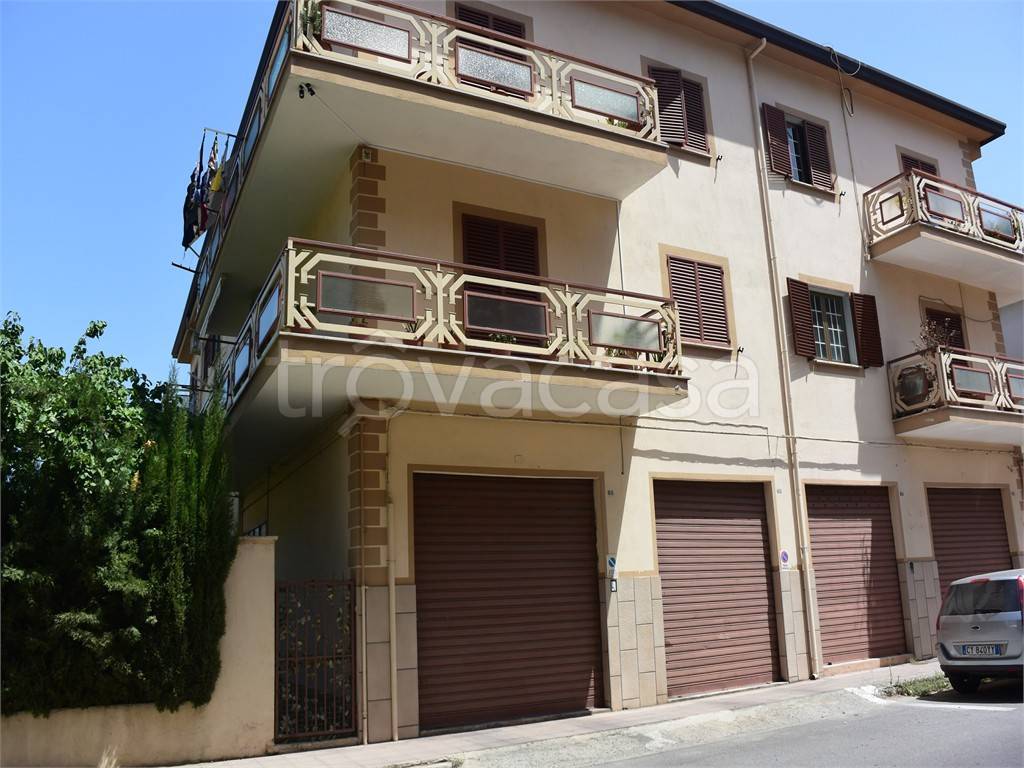 Appartamento in vendita a Corigliano-Rossano viale Virgilio, 60