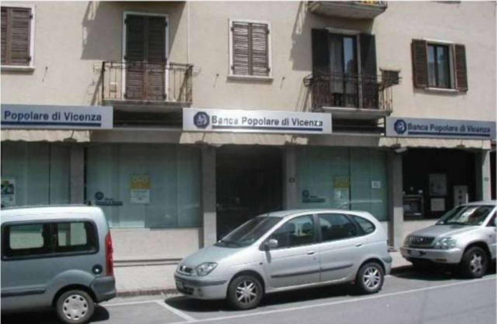 Filiale Bancaria in vendita a Marano Vicentino piazza Silva , 30