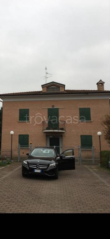 Villa in in vendita da privato a Piacenza piazzale Milano