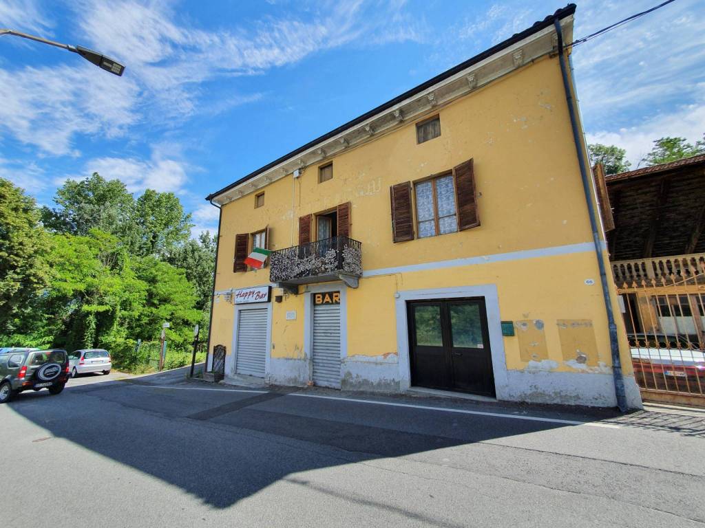 Negozio in vendita a Ivrea via San Giovanni Bosco, 66