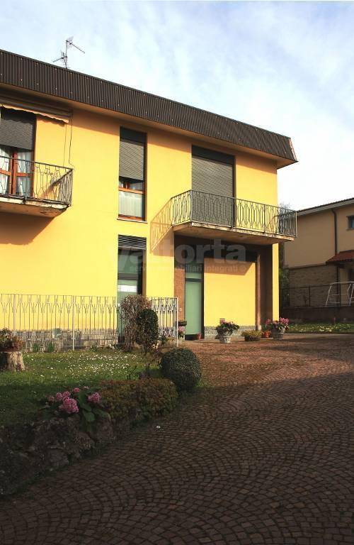 Villa in vendita a Carate Brianza via Don Milani, 2