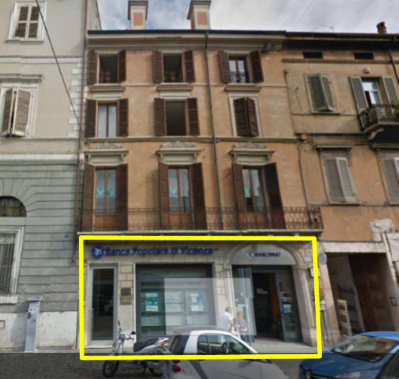 Filiale Bancaria in vendita a Mantova corso Vittorio Emanuele 31