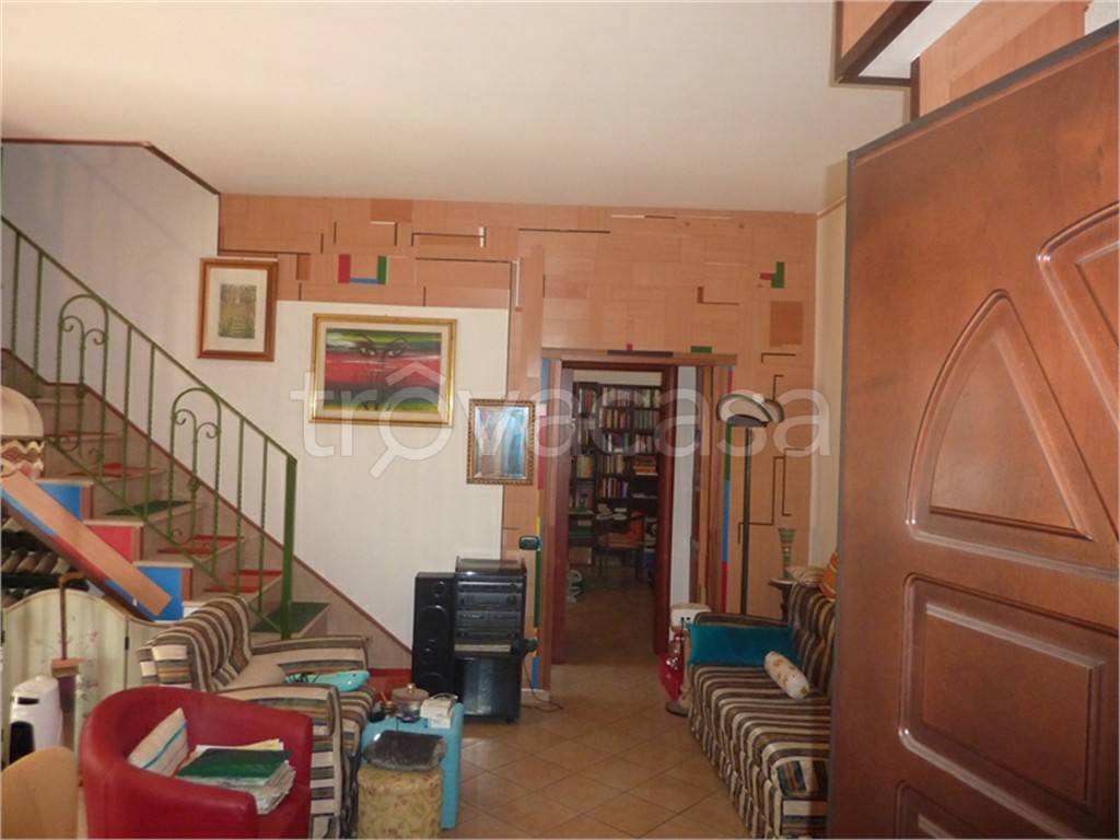 Appartamento in vendita a Corigliano-Rossano via Giuseppe Casciaro