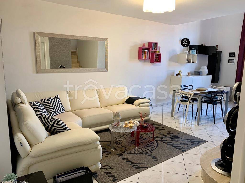 Appartamento in in vendita da privato a Cascina via Tosco Romagnola, 2115